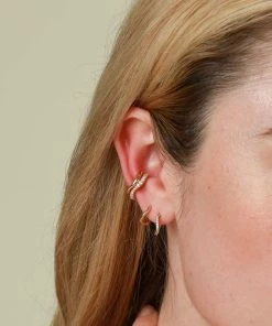 Astrid & Miyu New In Wave Ear Cuff In Gold 15 Astrid & Miyu New In Wave Ear Cuff In Gold