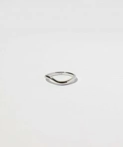 Astrid & Miyu Wave Ring In Silver