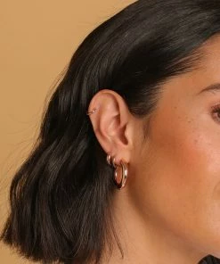 Astrid & Miyu New In Essential 8mm Hoop In Rose Gold 13 Astrid & Miyu New In Essential 8mm Hoop In Rose Gold