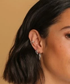 Astrid & Miyu Essential 8mm Hoop In Silver