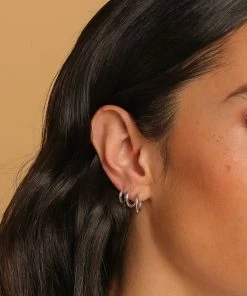 Astrid & Miyu Essential 8mm Hoop In Silver