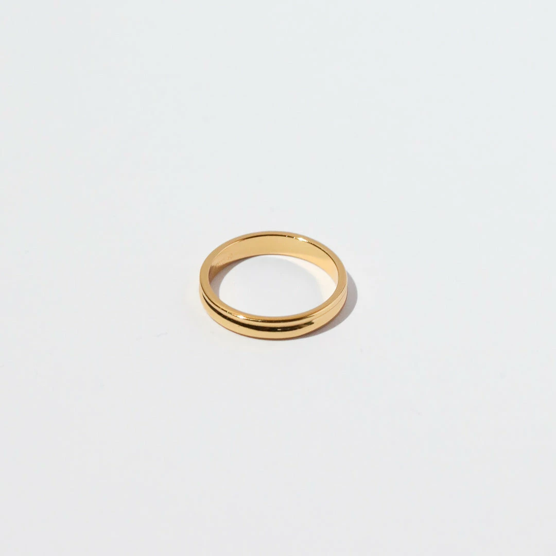 Astrid & Miyu Elevate Ridge Band Ring In Gold 5 Astrid & Miyu Elevate Ridge Band Ring In Gold