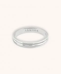 Astrid & Miyu New In Elevate Ridge Band Ring In Silver