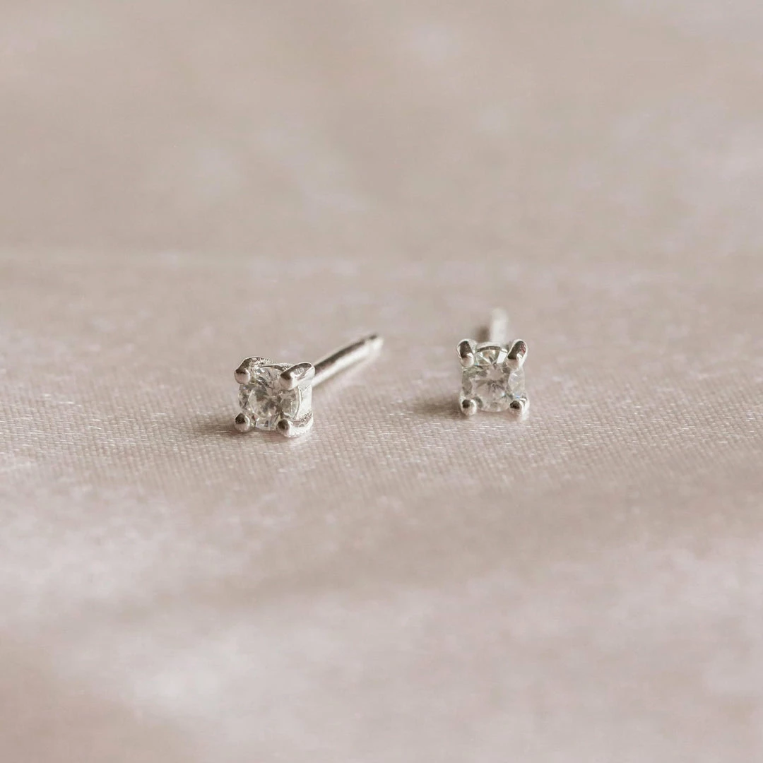 Astridandmiyu Crystal Stud Earrings In Silver 5 Astridandmiyu Crystal Stud Earrings In Silver