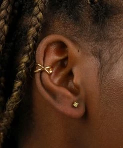 Astrid & Miyu August Birthstone Stud Earrings In Gold With Peridot CZ