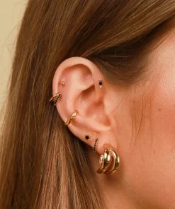 Astrid & Miyu Black Crystal Stacked Barbell In Gold