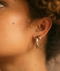 Astrid & Miyu Earrings Bold Huggies In Silver