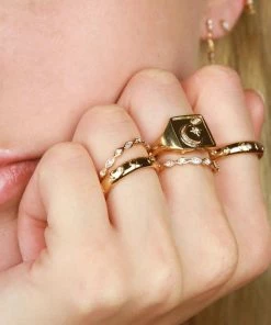Astrid & Miyu Sale Celestial Signet Ring In Gold