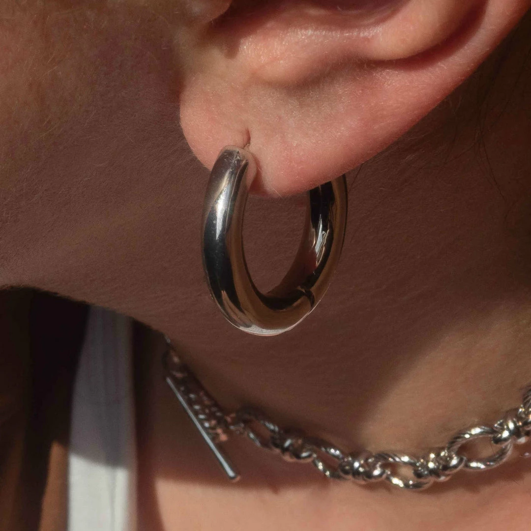 Astrid & Miyu Chunky Hoops In Silver Earrings 6 Astrid & Miyu Chunky Hoops In Silver Earrings