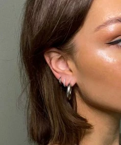 Astrid & Miyu Chunky Hoops In Silver Earrings 15 Astrid & Miyu Chunky Hoops In Silver Earrings