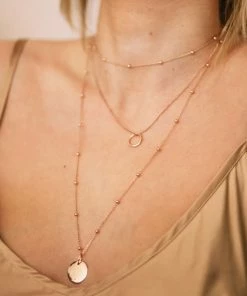 Astridandmiyu Basic Halo Pendant Necklace In Rose Gold