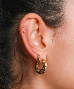 Astrid & Miyu Elysian Curved Barbell In Gold Sale 13 Astrid & Miyu Elysian Curved Barbell In Gold Sale