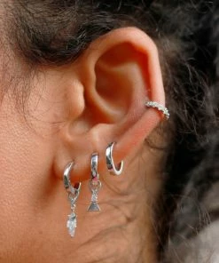 Astridandmiyu Dainty Crystal Clicker In Silver