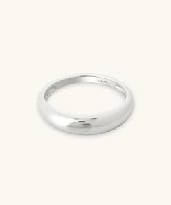 Astrid & Miyu Essential Dome Ring In Silver Rings