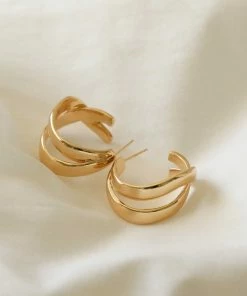 Astrid & Miyu Earrings Molten Duo Large Hoops In Gold 8 Astrid & Miyu Earrings Molten Duo Large Hoops In Gold