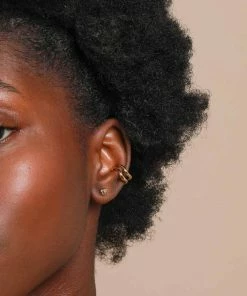 Astrid & Miyu Molten Duo Ear Cuff In Gold