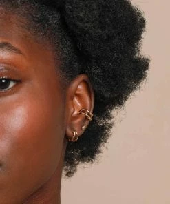 Astrid & Miyu Molten Duo Huggies In Gold 9 Astrid & Miyu Molten Duo Huggies In Gold