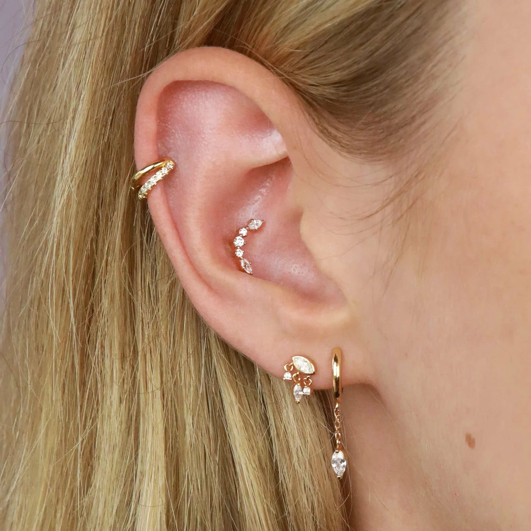 Astrid & Miyu Elysian Curved Barbell In Gold Sale 4 Astrid & Miyu Elysian Curved Barbell In Gold Sale