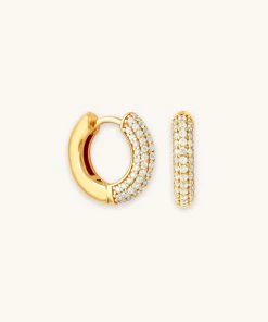Astrid & Miyu Earrings Glimmer Pave Huggies In Gold