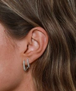 Astrid & Miyu Rectangular Glimmer Huggies In Silver Earrings