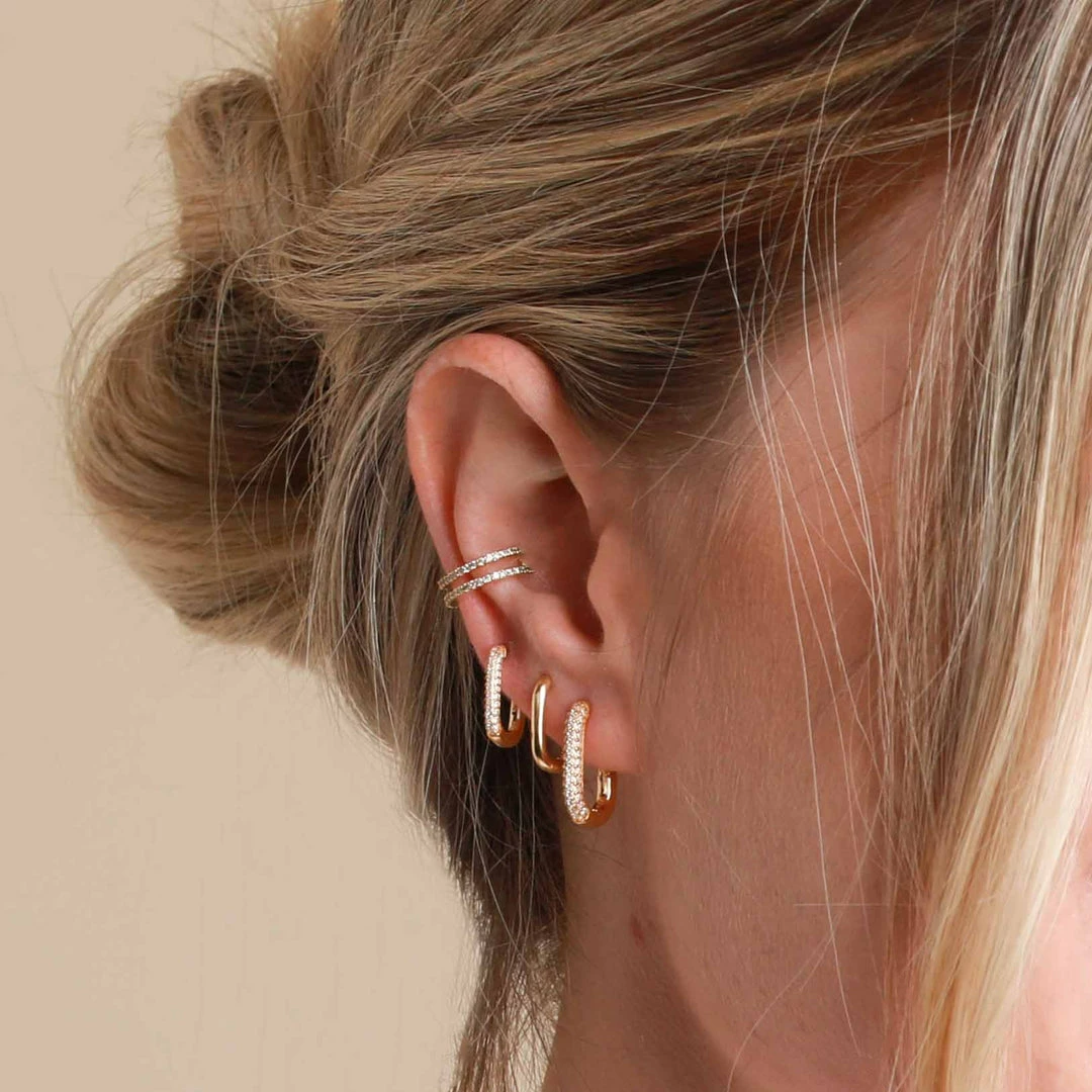 Astrid & Miyu Earrings Rectangular Glimmer Hoops In Gold 4 Astrid & Miyu Earrings Rectangular Glimmer Hoops In Gold