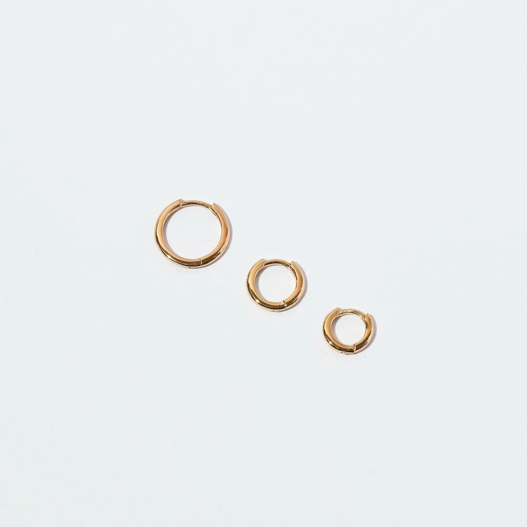 Astrid & Miyu Essential 8mm Hoop In Gold 7 Astrid & Miyu Essential 8mm Hoop In Gold