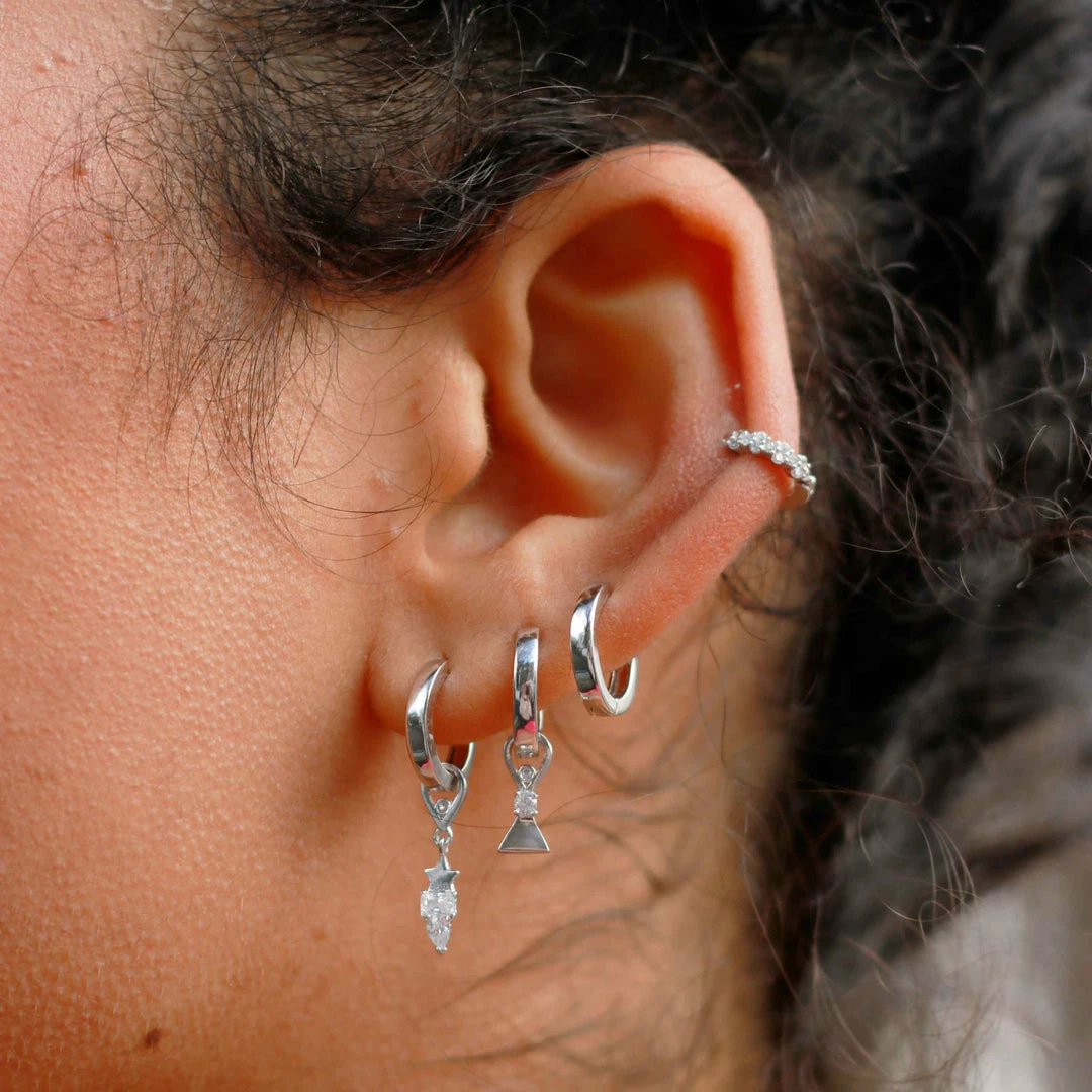 Astridandmiyu Earrings Single Square Edge Base Hoop In Silver 6 Astridandmiyu Earrings Single Square Edge Base Hoop In Silver
