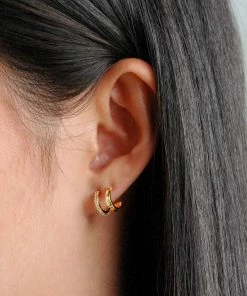 Astrid & Miyu Illusion Stud Earrings In Gold