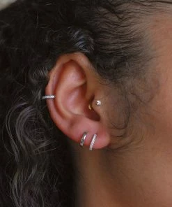 Astrid & Miyu Illusion Stud Earrings In Silver