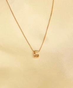 Astrid & Miyu Pendant Necklaces G Initial Pendant Necklace In Gold With G