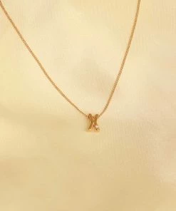 Astrid & Miyu X Initial Pendant Necklace In Gold With X