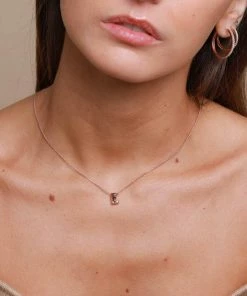 Astrid & Miyu Pendant Necklaces E Initial Pendant Necklace In Rose Gold With E