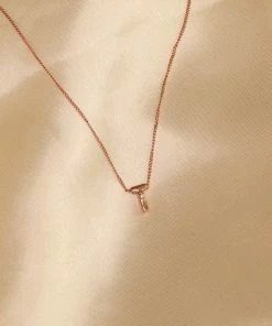 Astrid & Miyu Pendant Necklaces T Initial Pendant Necklace In Rose Gold With T