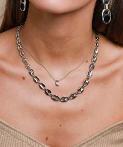 Astrid & Miyu Pendant Necklaces C Initial Pendant Necklace In Silver With C