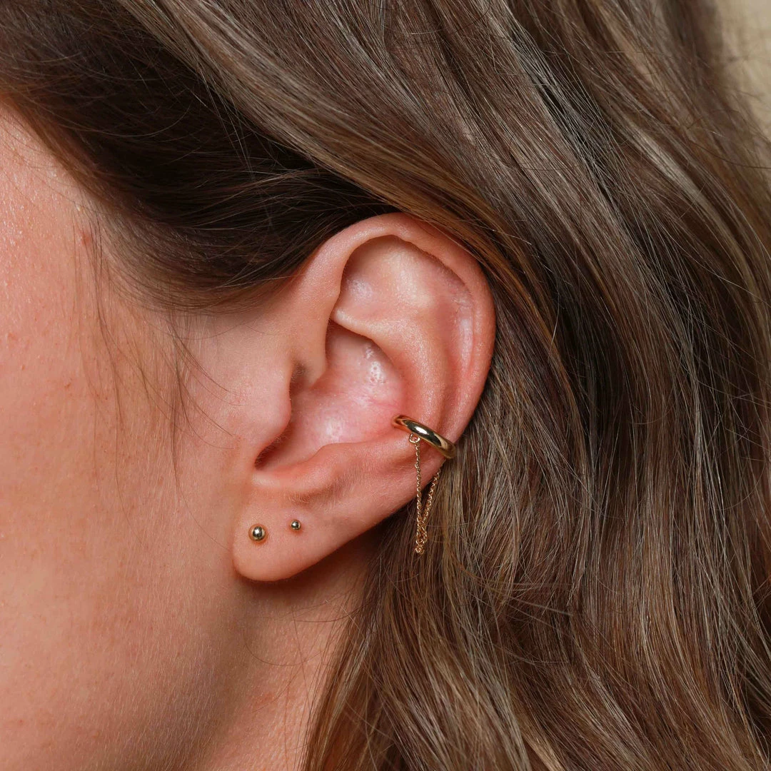 Astrid & Miyu Small Ball Stud Earrings In Solid Gold 7 Astrid & Miyu Small Ball Stud Earrings In Solid Gold