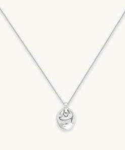 Astrid & Miyu Essential Pendant Necklace In Silver Necklaces