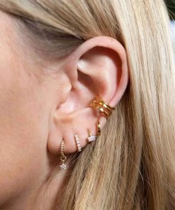 Astridandmiyu Mystic Simple Huggies In Gold