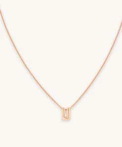 Astrid & Miyu Pendant Necklaces U Initial Pendant Necklace In Rose Gold With U