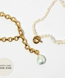 Astrid & Miyu Pearlescent Stacking Set In Gold New In