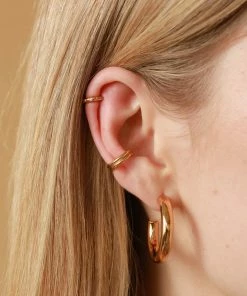 Astrid & Miyu Earrings Prism Crystal Hoop 6.5mm In Gold