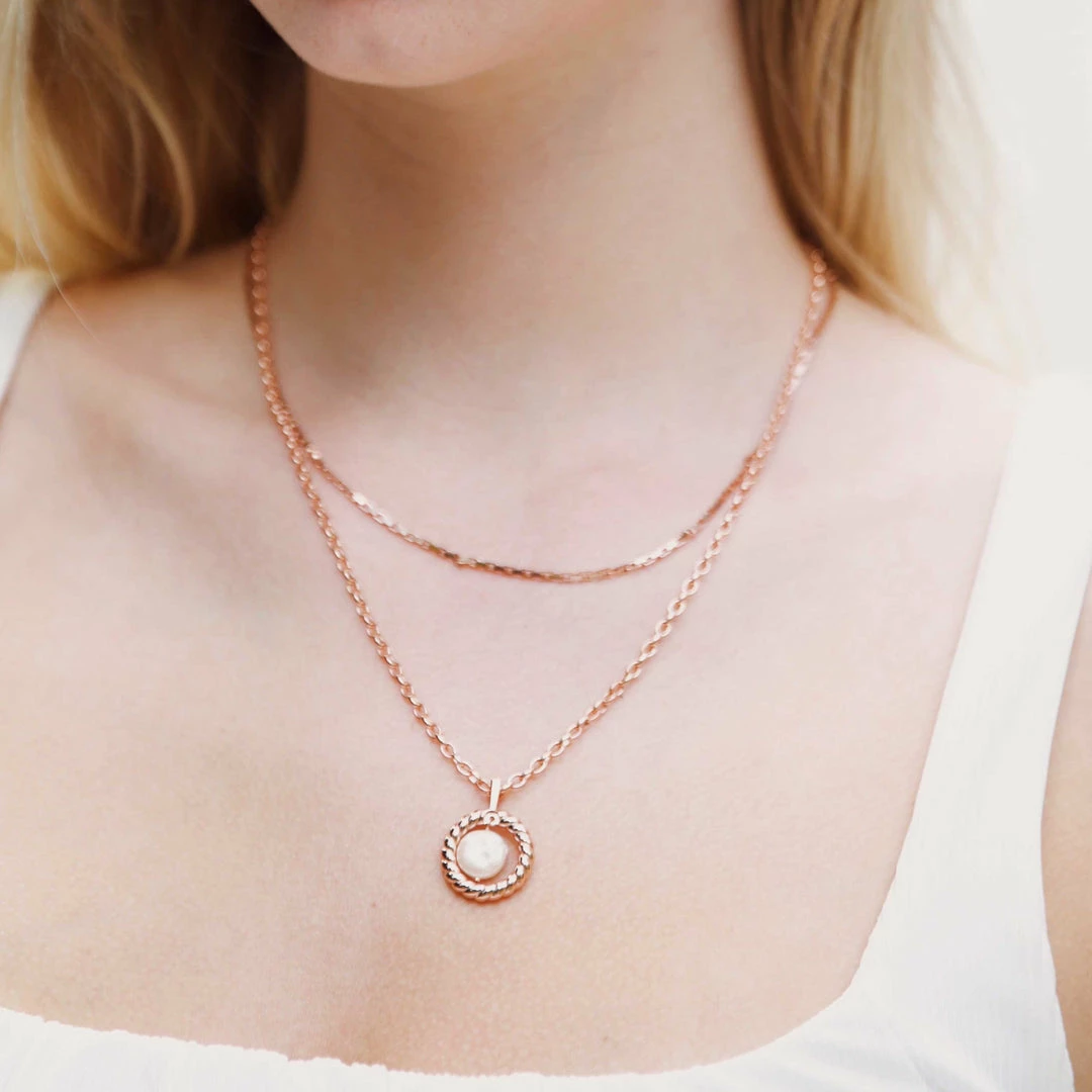 Astrid & Miyu Sale Rope & Pearl Pendant Necklace In Rose Gold 4 Astrid & Miyu Sale Rope & Pearl Pendant Necklace In Rose Gold