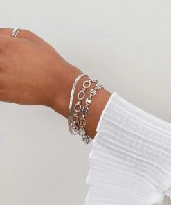 Astrid & Miyu Mariner Chain Bracelet In Silver 10 Astrid & Miyu Mariner Chain Bracelet In Silver