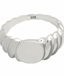 Astrid & Miyu Sale Rope Signet Ring In Silver