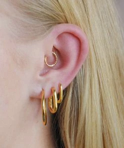 Astrid & Miyu Best Sellers Simple Hinge Large Hoops In Gold