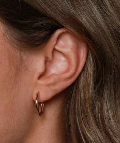 Astrid & Miyu Earrings Simple Hinge Small Hoops In Rose Gold