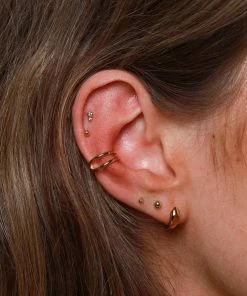 Astrid & Miyu Small Ball Stud Earrings In Solid Gold 10 Astrid & Miyu Small Ball Stud Earrings In Solid Gold