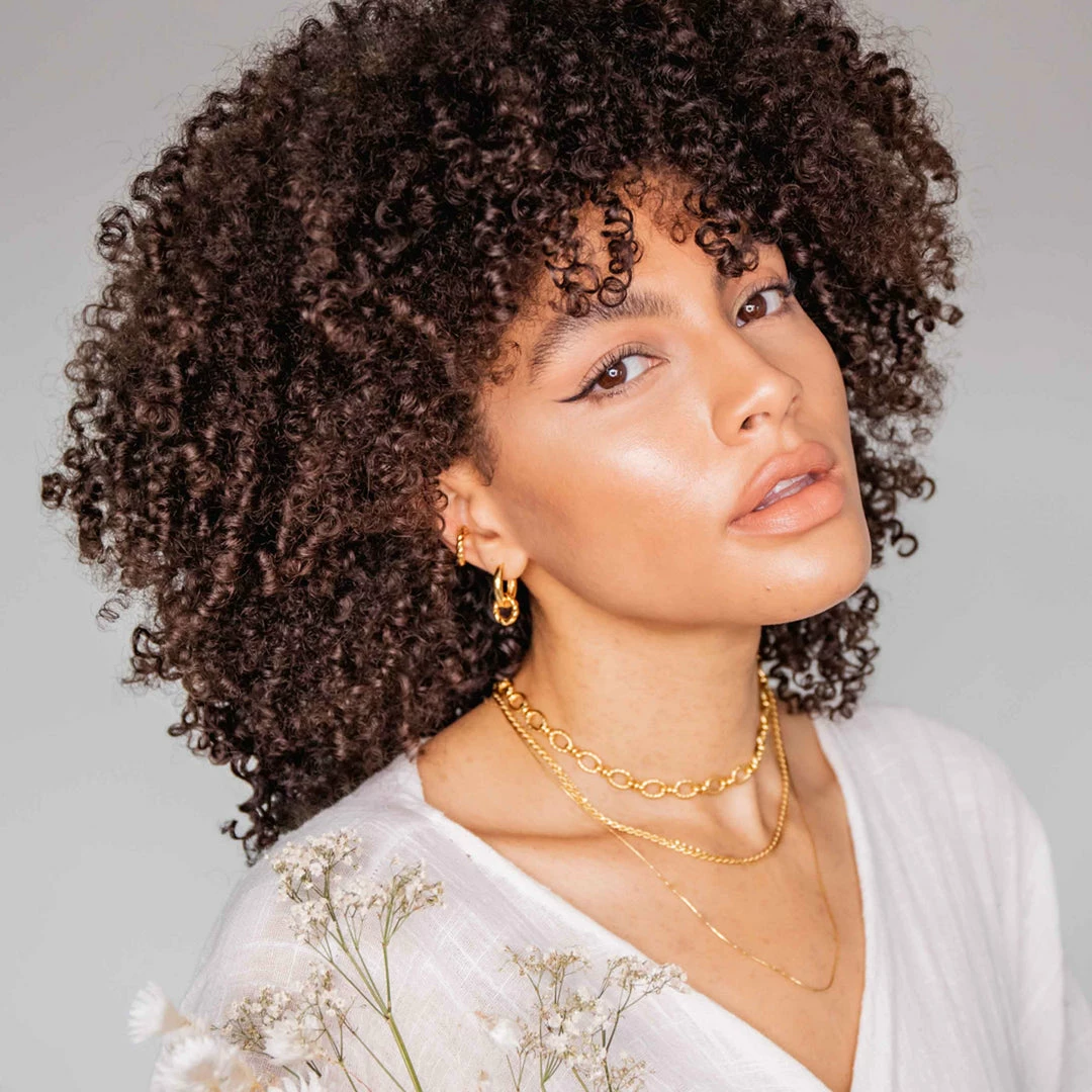 Astrid & Miyu Necklaces Textured Oval Link T-Bar Necklace In Gold 6 Astrid & Miyu Necklaces Textured Oval Link T-Bar Necklace In Gold