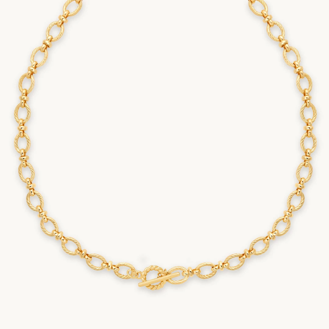 Astrid & Miyu Necklaces Textured Oval Link T-Bar Necklace In Gold 3 Astrid & Miyu Necklaces Textured Oval Link T-Bar Necklace In Gold