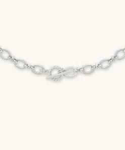 Astrid & Miyu Textured Oval Link T-Bar Necklace In Silver Necklaces