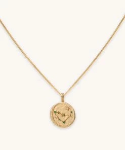 Astrid & Miyu Capricorn Zodiac Pendant Necklace In Gold